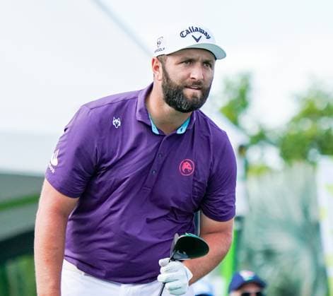 April 4, 2025, Doral, Florida, USA: Jon Rahm of Legion XIII watches his tee shot off the 18th hole during the first round of LIV Golf Miami at Trump National Doral. Doral USA - ZUMAw109 20250404_fap_w109_002 Copyright: xDebbyxWongx