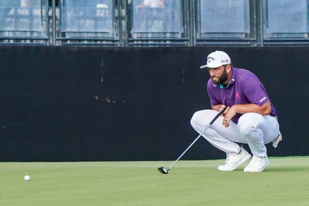 April 4, 2025, Doral, Florida, USA: Jon Rahm of Legion XIII lines up a putt on the 18th green during the first round of LIV Golf Miami at Trump National Doral. Doral USA - ZUMAw109 20250404_fap_w109_015 Copyright: xDebbyxWongx