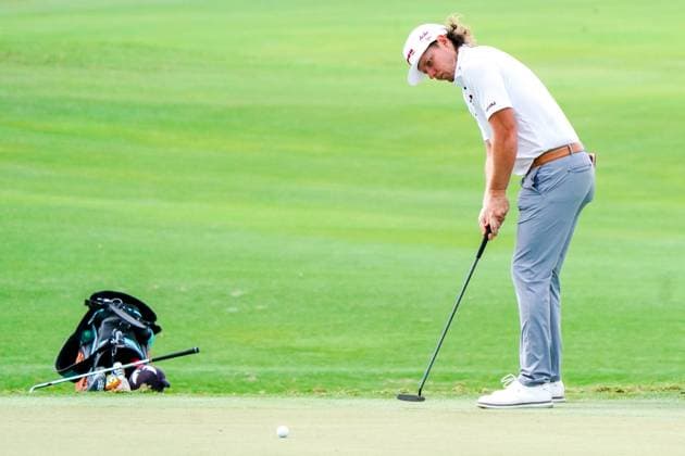 April 4, 2025, Doral, Florida, USA: Cameron Smith of Ripper GC putts the 16th green during the first round of LIV Golf Miami at Trump National Doral. Doral USA - ZUMAw109 20250404_fap_w109_031 Copyright: xDebbyxWongx