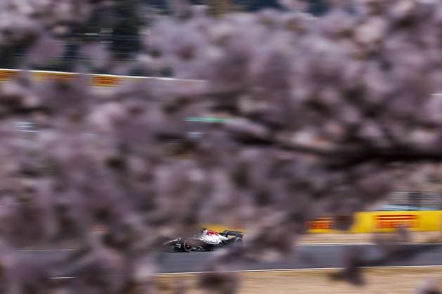 F1 - JAPANESE GRAND PRIX 2025 01 VERSTAPPEN Max (nld), Red Bull Racing RB21, action during the Formula 1 Lenovo Japanese Grand Prix 2025, 3rd round of the 2025 FIA Formula One World Championship, WM, Weltmeisterschaft from April 4 to 6, 2025 on the Suzuka Circuit, in Suzuka, Japan - SuzukaJapan  Copyright: xEricxAlonsox