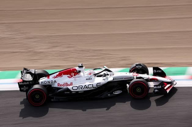 F1 - JAPANESE GRAND PRIX 2025 01 VERSTAPPEN Max (nld), Red Bull Racing RB21, action during the Formula 1 Lenovo Japanese Grand Prix 2025, 3rd round of the 2025 FIA Formula One World Championship, WM, Weltmeisterschaft from April 4 to 6, 2025 on the Suzuka Circuit, in Suzuka, Japan - SuzukaJapan  Copyright: xEricxAlonsox