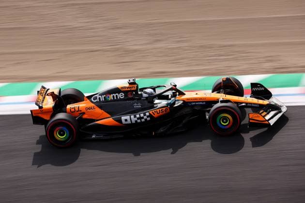 F1 - JAPANESE GRAND PRIX 2025 81 PIASTRI Oscar (aus), McLaren F1 Team MCL39, action during the Formula 1 Lenovo Japanese Grand Prix 2025, 3rd round of the 2025 FIA Formula One World Championship, WM, Weltmeisterschaft from April 4 to 6, 2025 on the Suzuka Circuit, in Suzuka, Japan - SuzukaJapan  Copyright: xEricxAlonsox