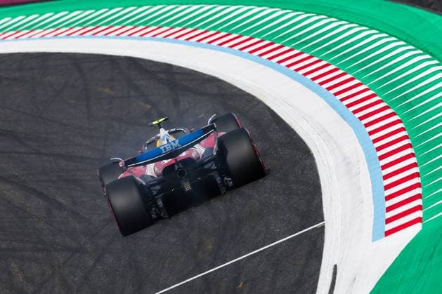 F1 - JAPANESE GRAND PRIX 2025 44 HAMILTON Lewis (gbr), Scuderia Ferrari SF-25, action during the Formula 1 Lenovo Japanese Grand Prix 2025, 3rd round of the 2025 FIA Formula One World Championship, WM, Weltmeisterschaft from April 4 to 6, 2025 on the Suzuka Circuit, in Suzuka, Japan - SuzukaJapan  Copyright: xEricxAlonsox