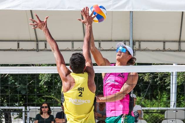 (250405) -- LAGUNA PROVINCE, April 5, 2025 -- Jack Pearse (R) of Australia competes against Bahman Salemiinjehboroun of Iran during the men s bronze medal match between D Artagnan Potts Jack Pearse of Australia and AmirAli GhalehNovi Bahman Salemiinjehboroun of Iran in the AVC Beach volleyball, Beachvolleyball Tour 2nd Nuvali Open in Laguna Province, the Philippines, April 5, 2025. ) (SP)PHILIPPINES-LAGUNA PROVINCE-BEACH VOLLEYBALL-TOUR-2ND NUVALI OPEN-MEN RouellexUmali 