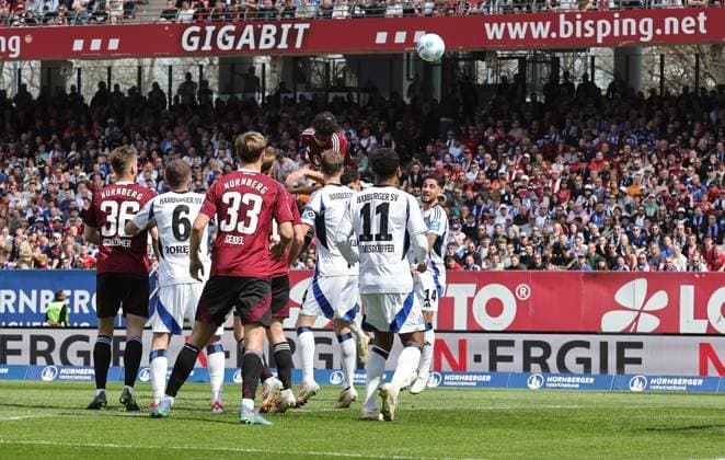 05 04 2025 Soccer Season 2024 2025 2 Soccer Bundesliga 28 Matchday 1 FC Nürnberg FCN Club Hamburger SV HSV Sportfoto Zink DaMa xdaxmax DFL regulations prohibit any use of photographs as image sequences and or quasi video only for editorial use Fabio Gruber 4, 1 FC Nürnberg FCN with header