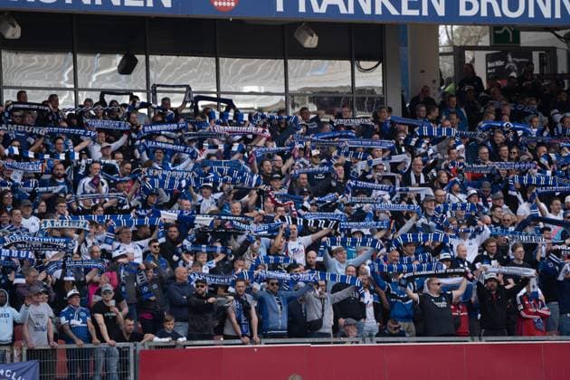 05 04 2025, xhfmx, Soccer 2 Bundesliga, 1 FC Nuremberg Hamburger SV HSV Fans in Nuremberg DFL DFB REGULATIONS PROHIBIT ANY USE OF PHOTOGRAPHS as IMAGE SEQUENCES and or QUASI VIDEO Nuremberg