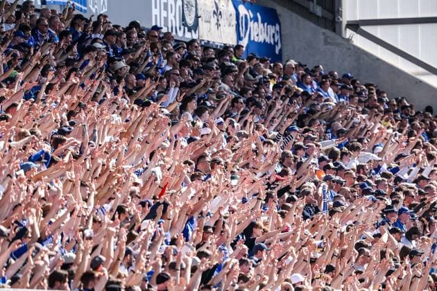 2025 04 05 xJFAx 2 Bundesliga SV Darmstadt 98 SpVgg Greuther Fürth v l , SV Darmstadt 98 Fans,Mood, Scarves, Shirts, Emotions DFL DFB REGULATIONS PROHIBIT ANY USE OF PHOTOGRAPHS as IMAGE SEQUENCES and or QUASI VIDEO Copyright: JoaquimxFerreira