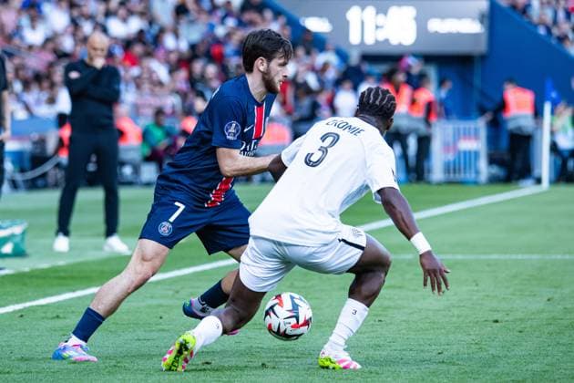 FOOTBALL Paris SG vs Angers SCO - Ligue 1 - JournÃ e 28 - 05 04 2025 Khvicha Kvaratskhelia (Paris SG) ParisFrance  Copyright: xBaptistexAutissierx