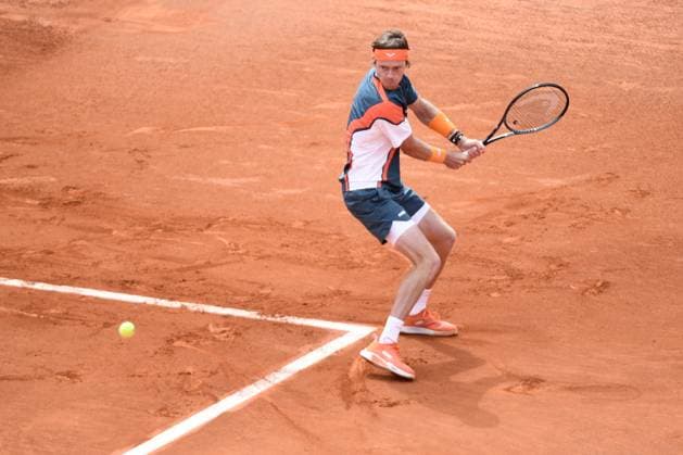 TENNIS : Bastide Medical UTS Nimes - 05 04 2025 NIMES, FRANCE : Casper RUUD Â« The Ice Man Â» (NOR) vs. Andrey RUBLEV Â« Rublo Â» lors de la demi-finale du Bastide Medical UTS Nimes, 2eme evenement du tournoi 2025 de l™Ultimate Tennis Showdown, le 5 avril 2025. NimesFrance  Copyright: xValentinaxClaretx