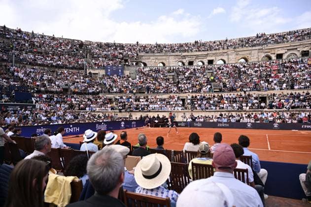 TENNIS : Bastide Medical UTS Nimes - 05 04 2025 NIMES, FRANCE : Casper RUUD Â« The Ice Man Â» (NOR) vs. Andrey RUBLEV Â« Rublo Â» lors de la demi-finale du Bastide Medical UTS Nimes, 2eme evenement du tournoi 2025 de l™Ultimate Tennis Showdown, le 5 avril 2025. NimesFrance  Copyright: xValentinaxClaretx