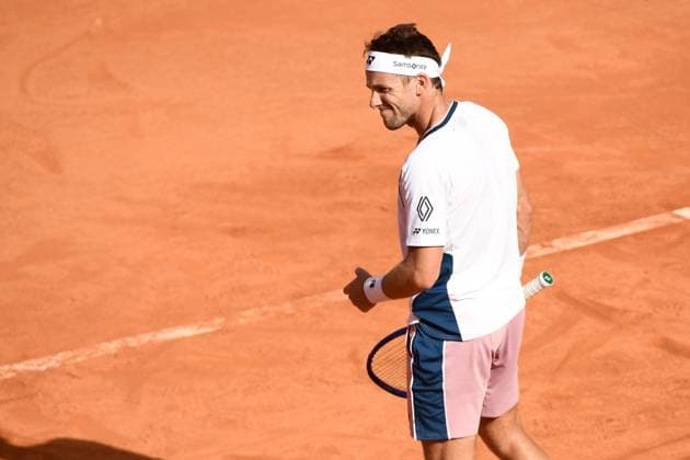 TENNIS : Bastide Medical UTS Nimes - 05 04 2025 NIMES, FRANCE : Tomas MACHAC Â« The Air Machete Â» (CZE) vs. Casper RUUD Â« The Ice Man Â» (NOR) lors de la finale du Bastide Medical UTS Nimes, 2eme evenement du tournoi 2025 de l™Ultimate Tennis Showdown, le 5 avril 2025. NimesFrance  Copyright: xValentinaxClaretx