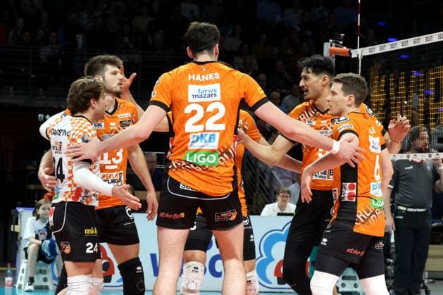 DEU, DVV, 1 VBL, BR Volleys vs Helios Grizzlys Giesen, 05 04 2025, Max Schmeling Halle, Berlin, DEU, DVV, 1 VBL, BR Volleys vs Helios Grizzlys Giesen, in the picture BR Volleys player circle Photo Juergen Engler nordphoto GmbH nordphotoxGmbHx xEngler nph00076