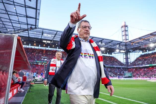 05 04 2025, Football, 1 FC Köln Hertha BSC, 2 Fußball Bundesliga, 28 Matchday, RheinEnergie STADION, Season 2024 2025 Dr Werner Wolf President 1 FC Köln gesticulating DFB regulations prohibit any use of photographs as image sequences and or quasi video Nordrhein Westfalen Germany