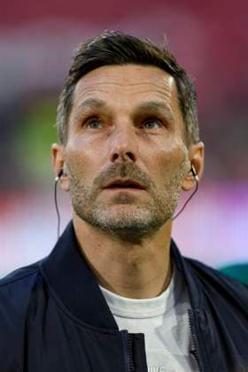 Cologne, Germany, 05 04 25 Coach Stefan Leitl Hertha BSC looks on during the 2 Bundesliga match between 1 FC Cologne vs Hertha BSC Berlin at RheinEnergie Stadion Cologne RheinEnergie Stadion North Rhine Westphalia Germany Copyright: xBrauer-Fotoagenturx xAdrianxSchlx