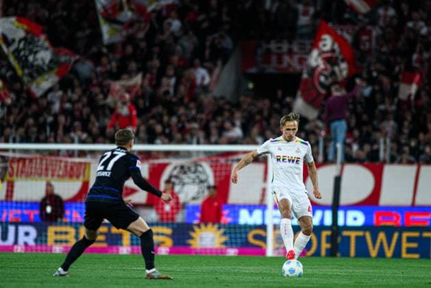 COLOGNE, GERMANY - 5 APRIL, 2025: Timo Huebers, (captain), The football match of 2.B1. FC Köln vs Hertha BSC at Rhein Energie Stadion  Copyright: xVITALIIxKLIUIEVx