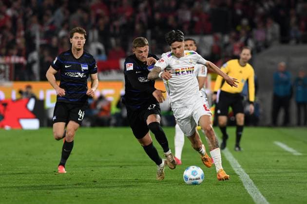 Michael Cuisance Hertha BSC Berlin and Denis Huseinbasic 1 FC Koeln battle for the ball during the 2 Bundesliga match between 1 FC Köln and Hertha BSC Berlin at RheinEnergieStadion on April 05, 2025 in Cologne, Germany, Germany Photo by Ralf Treese DeFodi Images Michael Cuisance Hertha BSC Berlin and Denis Huseinbasic 1 FC Koeln battle for the ball during the 2 Bundesliga match between 1 FC Köln and Hertha BSC Berlin at RheinEnergieStadion on April 5, 2025 in Cologne, Germany Photo by Ralf Treese DeFodi Images DFB DFL REGULATIONS PROHIBIT ANY USE OF PHOTOGRAPHS AS IMAGE SEQUENCES AND OR QUASI VIDEO Photo by Ralf Treese DeFodi Images