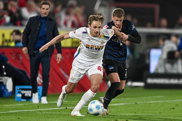 from left in duel Mathias Olesen Koeln 47 Mickael Cuisance Hertha 27 05 04 2025 Soccer 1 FC Koeln vs Hertha BSC, Rheinenergiestadion, Koeln, DFB DFL REGULATIONS PROHIBIT ANY USE OF PHOTOGRAPHS AS IMAGE SEQUENCES AND OR QUASI VIDEO Copyright: xpepphotox xHorstxMauelshagenx pep00321, pep_20250405_hm_15995