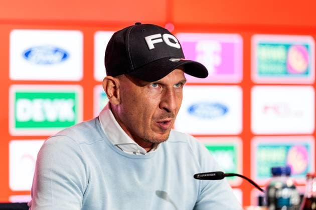 2 Fußball Bundesliga 1 FC Köln Hertha BSC Berlin 05 04 2025 Gerhard Struber Coach 1 FC Köln during the press conference 2 Fußball Bundesliga, 1 FC Köln Hertha BSC Berlin, Köln, RheinEnergiestadion am 05 04 2025 DFL REGULATIONS PROHIBIT ANY USE OF PHOTOGRAPHS AS IMAGE SEQUENCES AND OR QUASI VIDEO Copyright: xBEAUTIFULxSPORTS Wunderlx