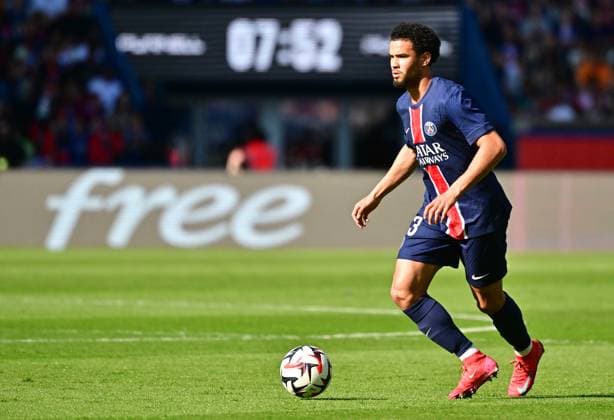 Match de Ligue 1 McDonald s opposant le Paris Saint-Germain (PSG) à Angers (1-0) au Parc des Princes à Paris Warren Zaire Emery lors du match de Ligue 1 McDonald s opposant le Paris Saint-Germain (PSG) au SCO Angers (1-0) au Parc des Princes à Paris, France, le 5 avril 2025. Christian Liewig Bestimage French L1 football match between Paris Saint-Germain (PSG) and SCO Angers at Parc des Princes stadium in Paris, France on April 05, 2025. Paris France  Copyright: xChristianxLiewigx xBestimagexChristianxLiewigx xBestimagex
