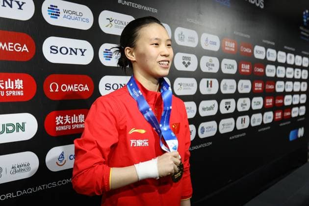 (250406) -- GUADALAJARA, April 6, 2025 -- Gold medalist Chen Yuxi of China poses after the awarding ceremony for the women 10m platform final at the World Aquatics Diving World Cup 2025 in Guadalajara, Jalisco, Mexico, on April 5, 2025. (Photo by Xinhua) (SP)MEXICO-JALISCO-GUADALAJARA-DIVING-WORLD CUP-WOMEN S 10M PLATFORM-FINAL DianaxMarquez 
