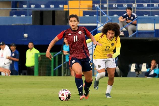Football, Women, Test match, Costa Rica - Ecuador