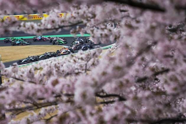 F1 - JAPANESE GRAND PRIX 2025 63 RUSSELL George (gbr), Mercedes AMG F1 Team W16, 12 KIMI ANTONELLI Andrea (ita), Mercedes AMG F1 Team W16, 06 HADJAR Isack (fra), Visa Cash App RB F1 Team VCARB02, action during the Formula 1 Lenovo Japanese Grand Prix 2025, 3rd round of the 2025 FIA Formula One World Championship, WM, Weltmeisterschaft from April 4 to 6, 2025 on the Suzuka Circuit, in Suzuka, Japan - SuzukaJapan Copyright: xFLORENTxGOODENx