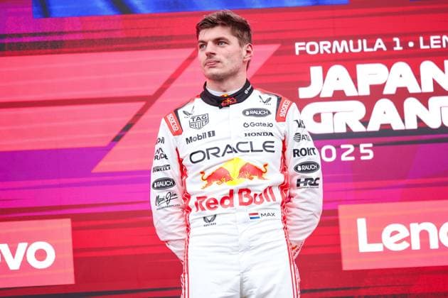 F1 - JAPANESE GRAND PRIX 2025 VERSTAPPEN Max (ned), Red Bull Racing RB21, portrait podium celebration during the Formula 1 Lenovo Japanese Grand Prix 2025, 3rd round of the 2025 FIA Formula One World Championship, WM, Weltmeisterschaft from April 4 to 6, 2025 on the Suzuka Circuit, in Suzuka, Japan - SuzukaJapan  Copyright: xEricxAlonsox