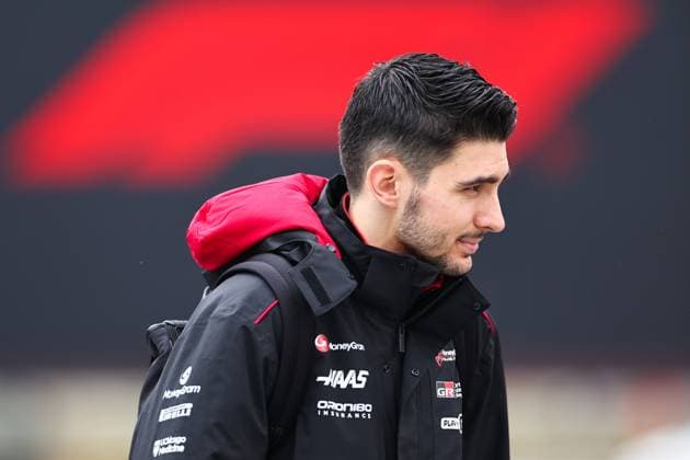 F1 Grand Prix Of Japan - Race Esteban Ocon of France and the MoneyGram Haas F1 Team arrives at the track during the F1 Grand Prix of Japan at Suzuka Circuit in Suzuka, Japan, on April 6, 2025. Suzuka Mie Japan  Copyright: xPaddockerx originalFilename:paddocker-f1grandp250406_npoyY.jpg