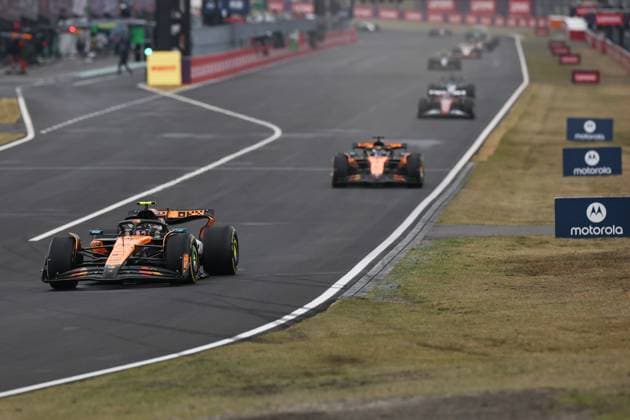 (250406) -- SUZUKA, April 6, 2025 -- McLaren s British driver Lando Norris (front) competes during the Formula One Japanese Grand Prix 2025 at the Suzuka Circuit in Suzuka, Japan, April 6, 2025. (Photo by Xinhua) (SP)JAPAN-SUZUKA-F1-GRAND PRIX-RACE QianxJun 