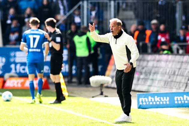 Coach Markus Anfang 1 FC Kaiserslautern 2 Soccer Bundesliga Season 2024 2025 1 FC Magdeburg vs 1 FC Kaiserslautern at the Avnet Arena in Magdeburg Soccer,Man,Men,Germany,06 04 2025