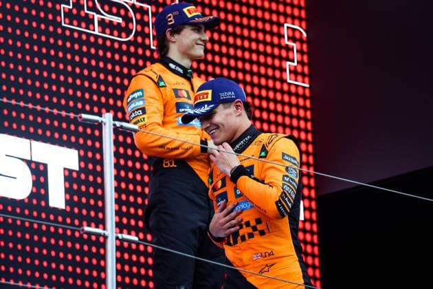 F1 - JAPANESE GRAND PRIX 2025 NORRIS Lando (gbr), McLaren F1 Team MCL39, PIASTRI Oscar (aus), McLaren F1 Team MCL39, portrait during the Formula 1 Lenovo Japanese Grand Prix 2025, 3rd round of the 2025 FIA Formula One World Championship, WM, Weltmeisterschaft from April 4 to 6, 2025 on the Suzuka Circuit, in Suzuka, Japan - SuzukaJapan Copyright: xFLORENTxGOODENx