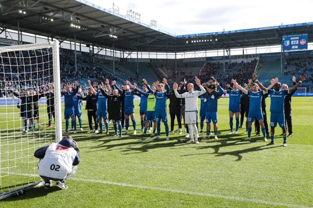 The team of 1 FC Magdeburg celebrates the victory in front of the fan block 2 Soccer Bundesliga season 2024 2025 1 FC Magdeburg vs 1 FC Kaiserslautern at the Avnet Arena in Magdeburg Action,Soccer,Man,Men,Germany,06 04 2025