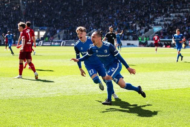 Goal celebration goal scorer Baris Atik 1 FC Magdeburg,23 scores to 1 0 2 Soccer Bundesliga season 2024 2025 1 FC Magdeburg vs 1 FC Kaiserslautern at the Avnet Arena in Magdeburg action,soccer,man,men,Germany,06 04 2025