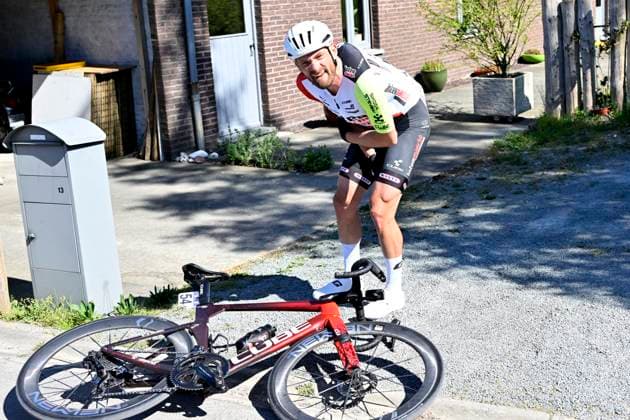 Ronde van Vlaanderen 2025 - Men Elite OUDENAARDE, BELGIUM - APRIL 06 : Petit Adrien (FRA) of Intermarche - Wanty pictured during the 109th edition of the Ronde van Vlaanderen, an UCI World Tour cycling race for Men Elite with start in Bruges and finish in Oudenaarde after 268,9 km on April 6, 2025 in Oudenaarde, Belgium, 06 04 2025 ( Motor drive Guy De Vuyst - Oudenaarde Belgium  Copyright: xJanxDexMeuleneirx