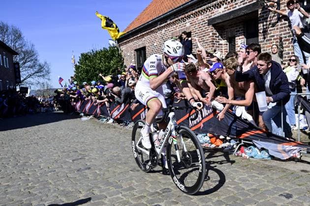Slovenian Tadej Pogacar of UAE Team Emirates pictured in action on Oude Kwaremont during and the men s race of the Ronde van Vlaanderen Tour des Flandres Tour of Flanders one day cycling race, 268,9km from Brugge to Oudenaarde, Sunday 06 April 2025. DIRKxWAEM  x119626658x