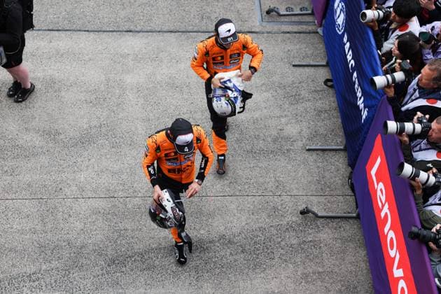 F1 - JAPANESE GRAND PRIX 2025 PIASTRI Oscar (aus), McLaren F1 Team MCL39, NORRIS Lando (gbr), McLaren F1 Team MCL39, portrait during the Formula 1 Lenovo Japanese Grand Prix 2025, 3rd round of the 2025 FIA Formula One World Championship, WM, Weltmeisterschaft from April 4 to 6, 2025 on the Suzuka Circuit, in Suzuka, Japan - SuzukaJapan Copyright: xANTONINxVINCENTx