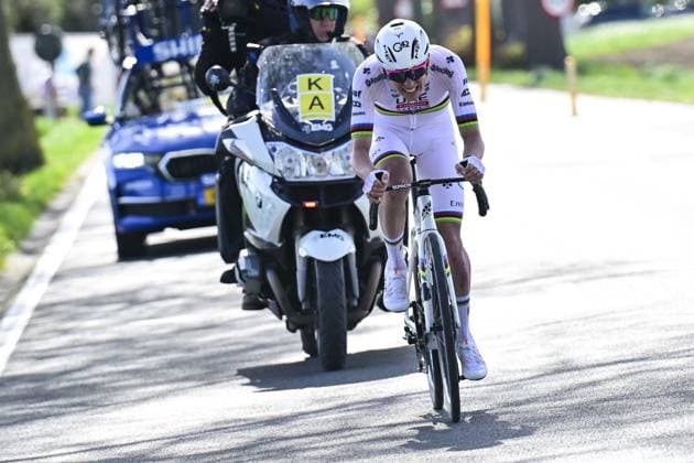 Slovenian Tadej Pogacar of UAE Team Emirates pictured in action solo in the final stretch during the men s race of the Ronde van Vlaanderen Tour des Flandres Tour of Flanders one day cycling race, 268,9km from Brugge to Oudenaarde, Sunday 06 April 2025. DIRKxWAEM  x119628496x