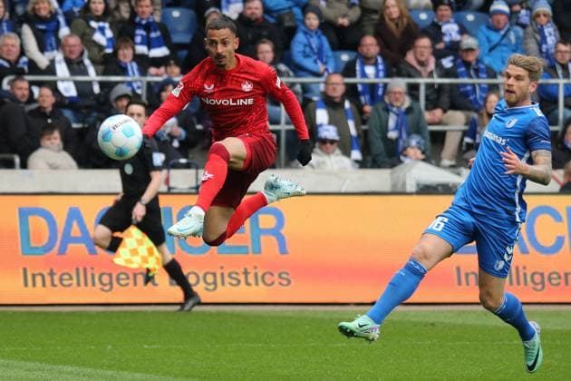 06 04 2025, xmohx, Fußball 2 Bundesliga, 1 FC Magdeburg 1 FC Kaiserslautern v l Kevin Prince Redondo 1 FC Kaiserslautern Marcu Mathisen 1 FC Magdeburg Zweikampf, Aktion, action, battle for the ball DFL DFB REGULATIONS PROHIBIT ANY USE OF PHOTOGRAPHS as IMAGE SEQUENCES and or QUASI VIDEO Magdeburg
