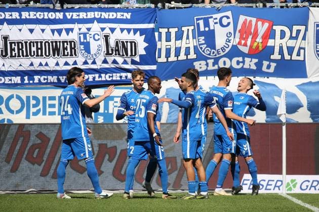06 04 2025, xmohx, Fußball 2 Bundesliga, 1 FC Magdeburg 1 FC Kaiserslautern v l Torjubel nach dem Tor zum celebrating the goal celebrate 1 0 durch Baris Atik 1 FC Magdeburg DFL DFB REGULATIONS PROHIBIT ANY USE OF PHOTOGRAPHS as IMAGE SEQUENCES and or QUASI VIDEO Magdeburg