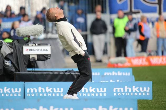06 04 2025, xmohx, Soccer 2 Bundesliga, 1 FC Magdeburg 1 FC Kaiserslautern v l Coach Markus Anfang 1 FC Kaiserslautern DFL DFB REGULATIONS PROHIBIT ANY USE OF PHOTOGRAPHS as IMAGE SEQUENCES and or QUASI VIDEO Magdeburg