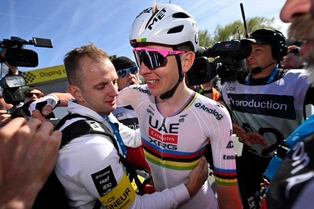 Ronde van Vlaanderen 2025 - Men Elite OUDENAARDE, BELGIUM - APRIL 06 : Pogacar Tadej (SLO) of UAE Team Emirates - XRG celebrates the victory during the 109th edition of the Ronde van Vlaanderen, an UCI World Tour cycling race for Men Elite with start in Bruges and finish in Oudenaarde after 268,9 km on April 6, 2025 in Oudenaarde, Belgium, 06 04 2025 ( Motor drive Guy De Vuyst - Oudenaarde Belgium  Copyright: xJanxDexMeuleneirx