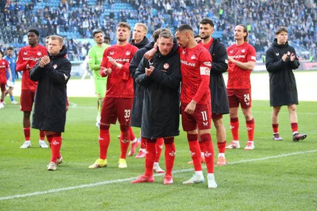 06 04 2025, xmohx, Soccer 2 Bundesliga, 1 FC Magdeburg 1 FC Kaiserslautern v l Marlon Ritter 1 FC Kaiserslautern Jan Elvedi 1 FC Kaiserslautern Jean Zimmer 1 FC Kaiserslautern Kevin Prince Redondo 1 FC Kaiserslautern Disappointed, sad, frustrated DFL DFB REGULATIONS PROHIBIT ANY USE OF PHOTOGRAPHS AS IMAGE SEQUENCES AND OR QUASI VIDEO Magdeburg