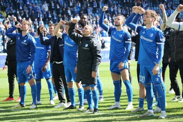 06 04 2025, xmohx, Soccer 2 Bundesliga, 1 FC Magdeburg 1 FC Kaiserslautern v l jubilation, joy about the victory with Baris Atik 1 FC Magdeburg DFL DFB REGULATIONS PROHIBIT ANY USE OF PHOTOGRAPHS as IMAGE SEQUENCES and or QUASI VIDEO Magdeburg