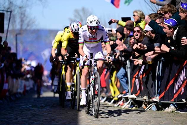 Ronde van Vlaanderen 2025 - Men Elite OUDENAARDE, BELGIUM - APRIL 06 : Pogacar Tadej (SLO) of UAE Team Emirates - XRG pictured during the 109th edition of the Ronde van Vlaanderen, an UCI World Tour cycling race for Men Elite with start in Bruges and finish in Oudenaarde after 268,9 km on April 6, 2025 in Oudenaarde, Belgium, 06 04 2025 ( Motor drive Guy De Vuyst - Oudenaarde Belgium  Copyright: xPeterxDexVoechtx