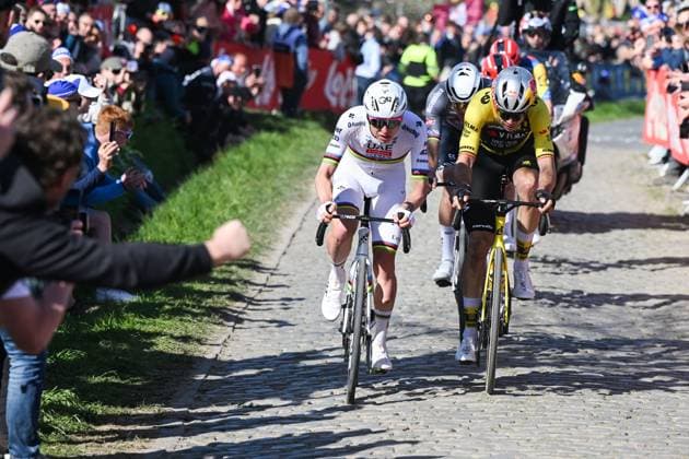 Slovenian Tadej Pogacar of UAE Team Emirates pictured with an attack on Oude Kwaremont during the men s race of the Ronde van Vlaanderen Tour des Flandres Tour of Flanders one day cycling race, 268,9km from Brugge to Oudenaarde, Sunday 06 April 2025. POOLxDARIOxBELINGHERI  x119638613x