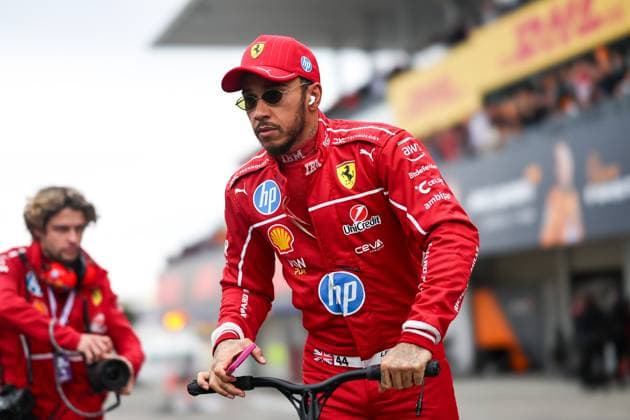 F1 Grand Prix Of Japan - Race Lewis Hamilton of Great Britain and Scuderia Ferrari looks on during the F1 Grand Prix of Japan at Suzuka Circuit in Suzuka, Japan, on April 6, 2025. Suzuka Mie Japan  Copyright: xPaddockerx originalFilename:paddocker-f1grandp250406_npRMT.jpg