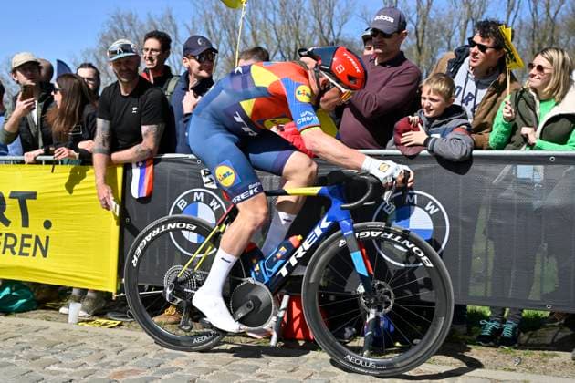 Ronde van Vlaanderen 2025 - Men Elite OUDENAARDE, BELGIUM - APRIL 06 : Pedersen Mads (DEN) of Lidl - Trek pictured during the 109th edition of the Ronde van Vlaanderen, an UCI World Tour cycling race for Men Elite with start in Bruges and finish in Oudenaarde after 268,9 km on April 6, 2025 in Oudenaarde, Belgium, 06 04 2025 ( Motor drive Guy De Vuyst - Oudenaarde Belgium  Copyright: xJanxDexMeuleneirx