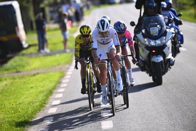 Ronde van Vlaanderen 2025 - Women Elite OUDENAARDE, BELGIUM - APRIL 06 : Kopecky Lotte (BEL) of Team SD Worx - Protime, Niewiadoma Katarzyna (POL) of Canyon SRAM Racing zondacrypto, Lippert Liane (GER) of Movistar Team, Ferrand-Prevot Pauline (FRA) FRA of Team Visma Lease a Bike pictured during the 22th edition of the Ronde van Vlaanderen for Women Elite, an UCI Women s World Tour cycling race organized by Flanders Classics with start and finish in Oudenaarde after 168,8 km on April 6, 2025 in Oudenaarde, Belgium, 06 04 2025 Oudenaarde Belgium  Copyright: xGregoryxVanxGansenx