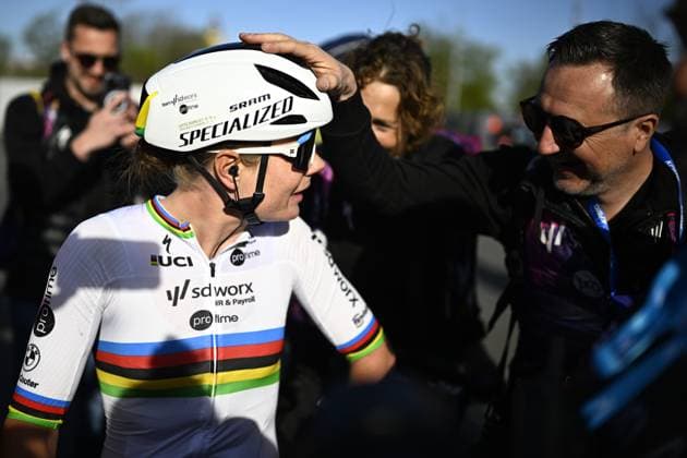 Belgian Lotte Kopecky of SD Worx-Protime celebrates after winning the women s race of the Ronde van Vlaanderen Tour des Flandres Tour of Flanders one day cycling race, 168,8k with start and finish in Oudenaarde, Sunday 06 April 2025. JASPERxJACOBS  x119650784x