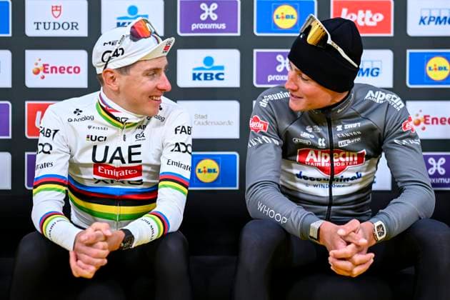 Ronde van Vlaanderen 2025 - Men Elite OUDENAARDE, BELGIUM - APRIL 06 : Van Der Poel Mathieu (NED) of Alpecin-Deceuninck and Pogacar Tadej (SLO) of UAE Team Emirates - XRG pictured during the 109th edition of the Ronde van Vlaanderen, an UCI World Tour cycling race for Men Elite with start in Bruges and finish in Oudenaarde after 268,9 km on April 6, 2025 in Oudenaarde, Belgium, 06 04 2025 ( Motor drive Guy De Vuyst - Oudenaarde Belgium  Copyright: xJanxDexMeuleneirx